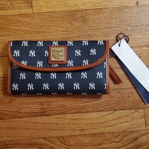 Dooney and Bourke New York Yankees wallet